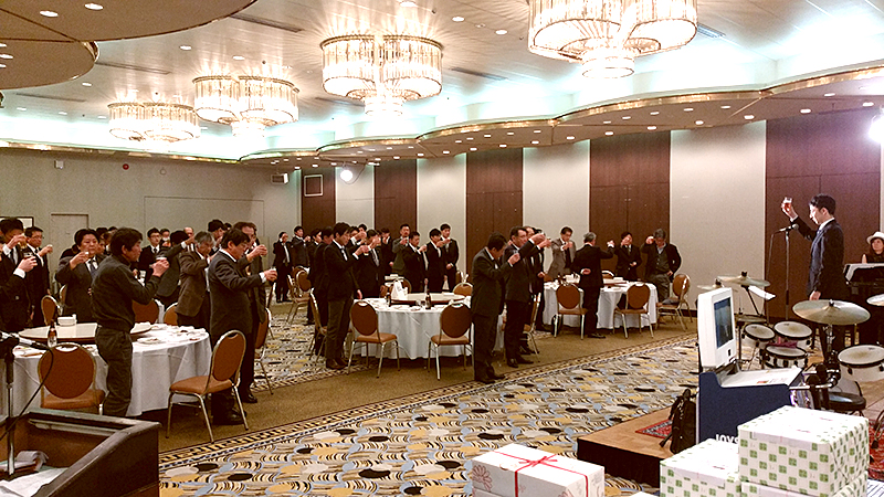 懇親の場